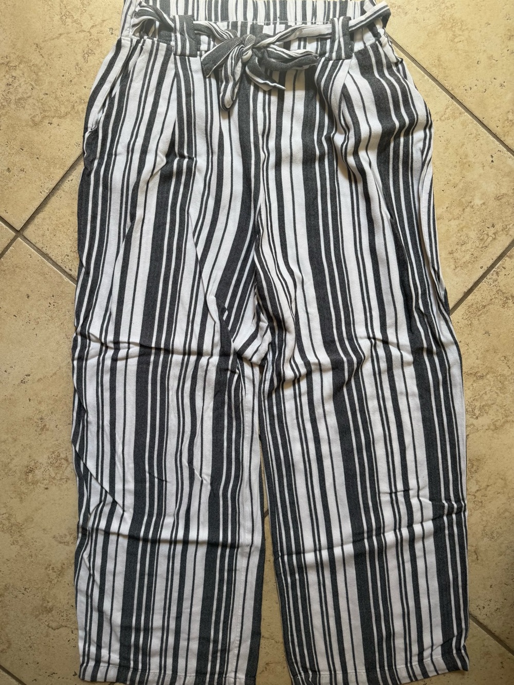 H&M Black and White Vertical Stripe High-Waist Flowy Pants
